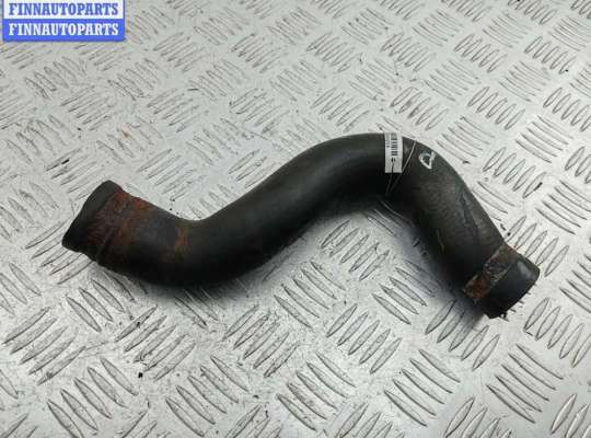 купить Патрубок радиатора на Volvo 850