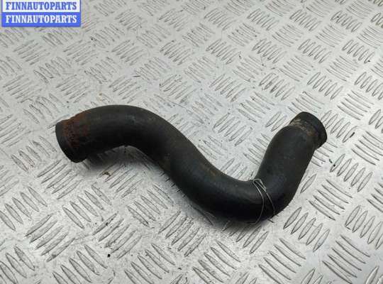 купить Патрубок радиатора на Volvo 850