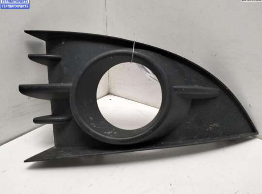 Рамка фары противотуманной правой RN970362 на Renault Scenic II (2003-2009)