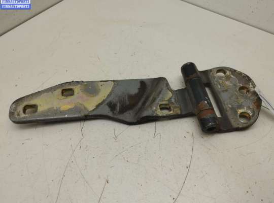 купить Петля крышки (двери) багажника на Honda CR-V (1995-2001)