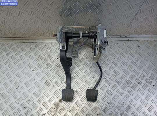 купить Узел педальный на Opel Vectra C (2002-2008)
