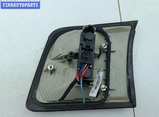 купить Фонарь крышки багажника левый на Opel Omega B (1994-2003)