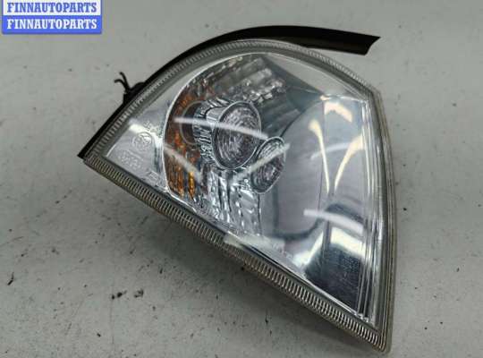 Поворотник (указатель поворота) правый SK529211 на Skoda Octavia mk1 (A4 1U) 1996-2010