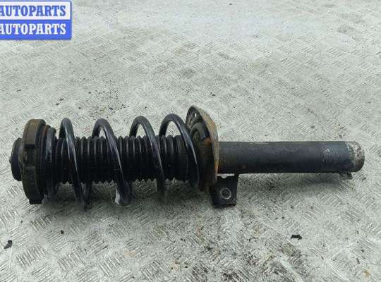 купить Стойка подвески передняя правая на Volkswagen Passat B6