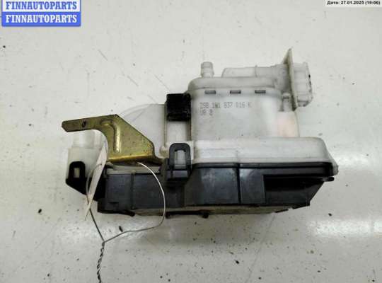 купить Замок двери передней правой на Volkswagen Golf-3