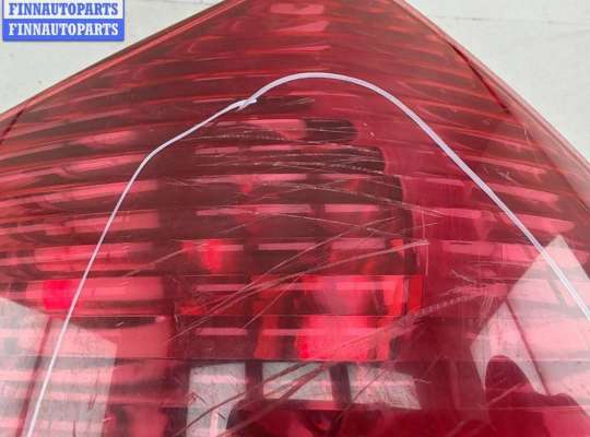 купить Фонарь задний правый на Peugeot 307
