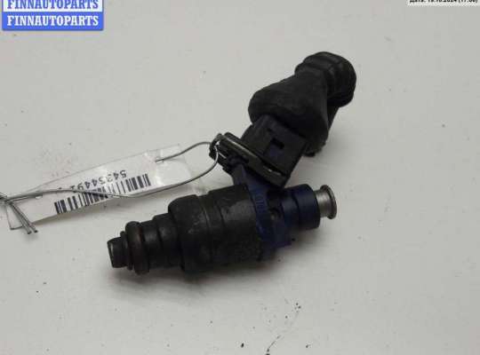 Форсунка топливная VG1565895 на Volkswagen Passat B5