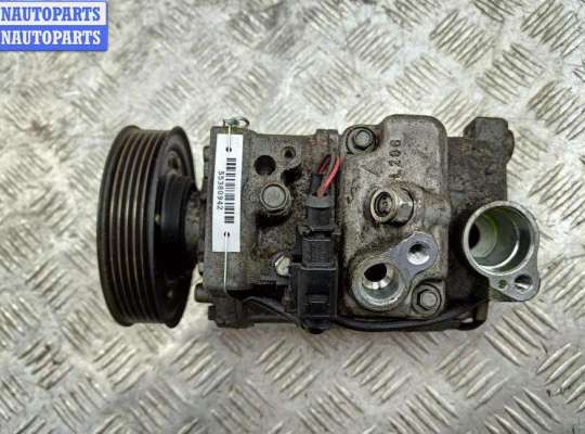 Компрессор кондиционера AU1755673 на Audi A4 B6 (2001-2004)
