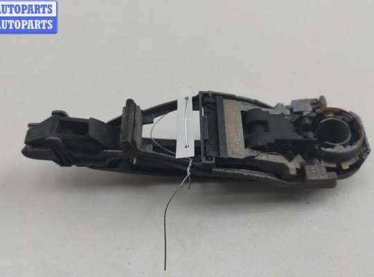 купить Ручка двери наружная задняя левая на Volkswagen Passat B5