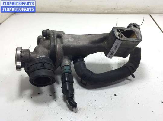 Корпус термостата HN533089 на Hyundai Terracan