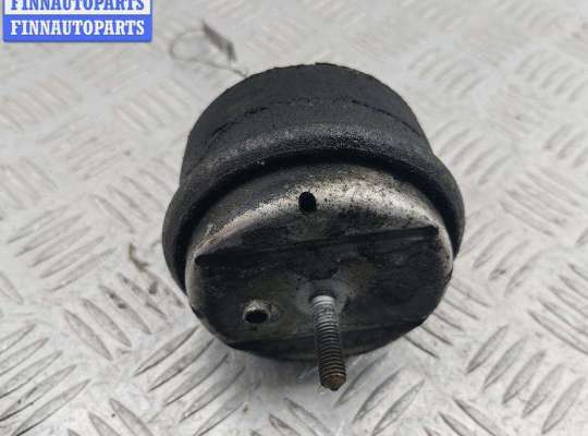 купить Подушка крепления двигателя на Volkswagen Passat B5
