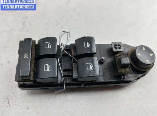 купить Блок кнопок управления стеклоподъемниками на BMW 5 E60/E61 (2003-2010)