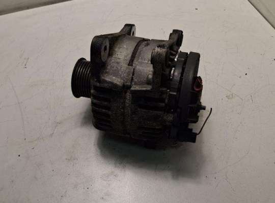 Купить Генератор на Renault Modus Генератор RN1611586 на Renault Modus