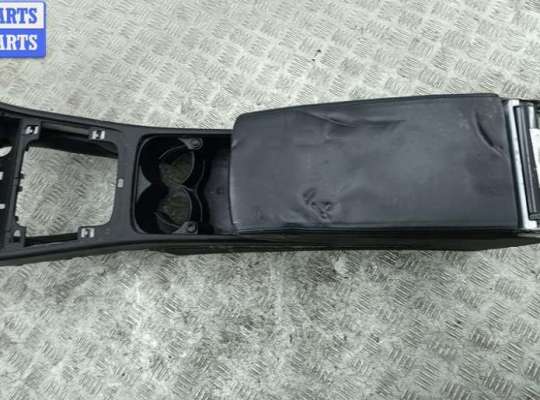 купить Подлокотник на Volkswagen Passat B6