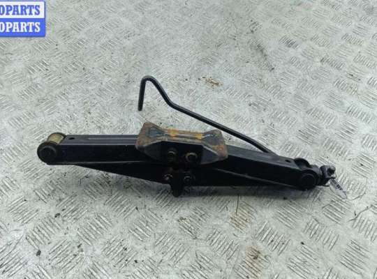 купить Домкрат на Renault Megane II (2002-2008)