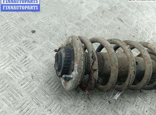 купить Стойка подвески передняя левая на Volkswagen Passat B5