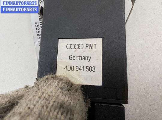 купить Кнопка обогрева заднего стекла на Audi A4 B5 (1994-2001)