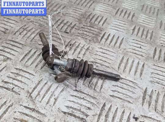 Болт крепления VG2526005 на Volkswagen Touran