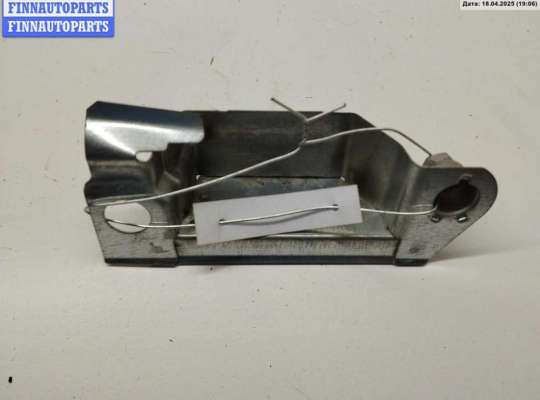 Кронштейн прочее на Audi A4 (8E/8H, B7)