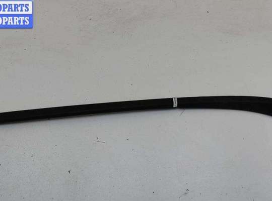 Купить Молдинг лобового стекла на Peugeot 308 T7 (2007-2013) Молдинг лобового стекла PG1224848 на Peugeot 308 T7 (2007-2013)