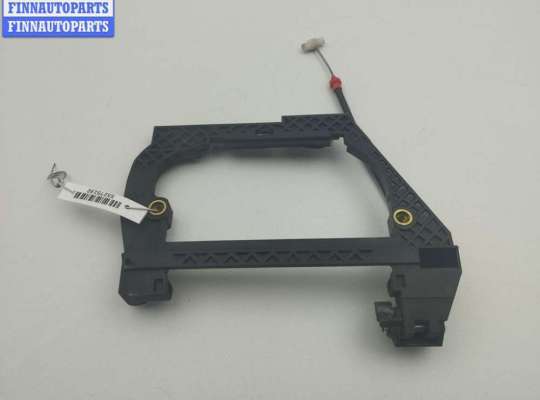 купить Корпус (держатель) ручки двери задней правой на BMW 5 E39 (1995-2003)