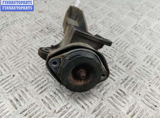 купить Кронштейн КПП опорный на Audi A6 C5 (1997-2005)