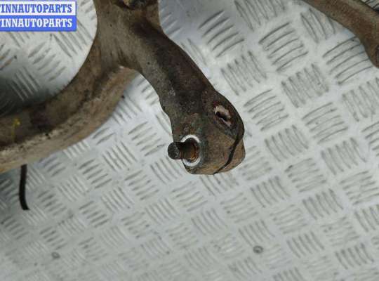 купить Кулак (корпус ступицы) передний левый на Audi A4 B6 (2001-2004)