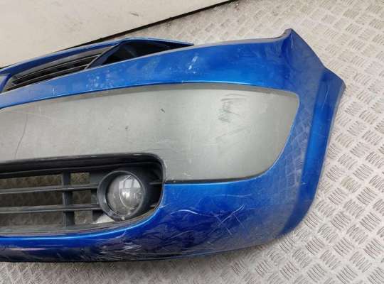 купить Бампер передний на Renault Scenic II (2003-2009)