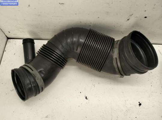 Гофра (патрубок) воздушного фильтра на Volkswagen Passat B6 (3C)