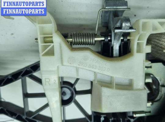 купить Корпус (держатель) ручки двери задней правой на Volkswagen Caddy (2004-2010)