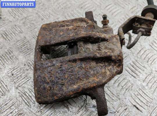 купить Суппорт передний правый на Volkswagen Passat B4