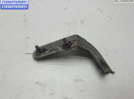 Кронштейн крепления VG2241757 на Volkswagen Passat B5+ (GP)