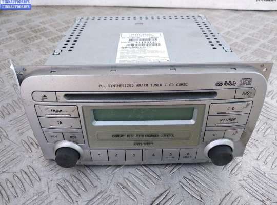 Аудиомагнитола SZG0373 на Suzuki Liana