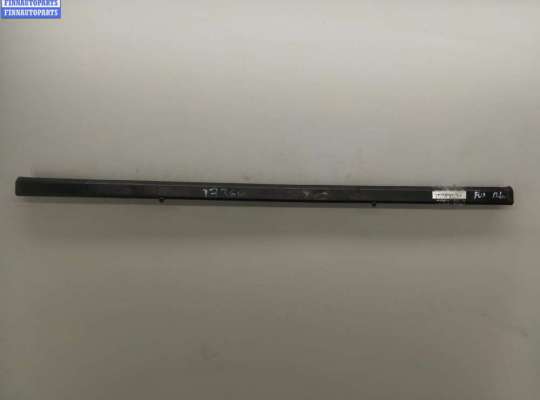 Молдинг стекла двери передней левой наружный FO2040191 на Ford Fusion