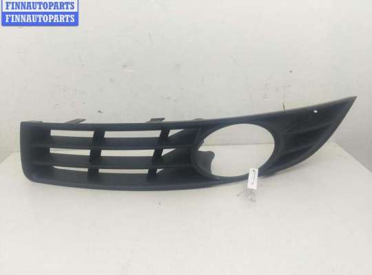 купить Рамка фары противотуманной левой на Volkswagen Passat B6