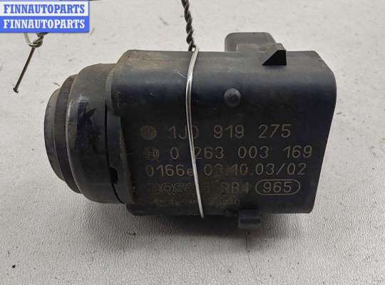 купить Датчик парковки (парктроник) передний на Volkswagen Touareg