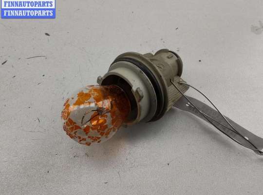 купить Патрон лампы указателя поворота на Volkswagen Passat B5