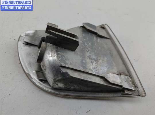 купить Поворотник (указатель поворота) правый на Audi A6 C4 (1994-1997)