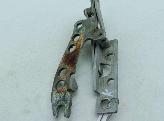 купить Петля капота левая на BMW 5 E39 (1995-2003)