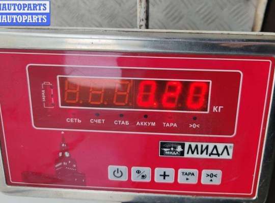 купить Молдинг двери передней левой на Volkswagen Bora