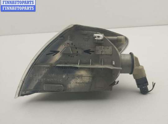 купить Поворотник (указатель поворота) правый на Renault Scenic I (1996-2003)
