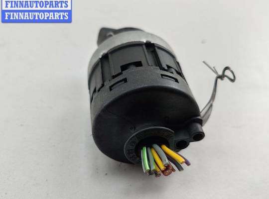 купить Переключатель света на Mercedes C-Class W202 (1993-2000)