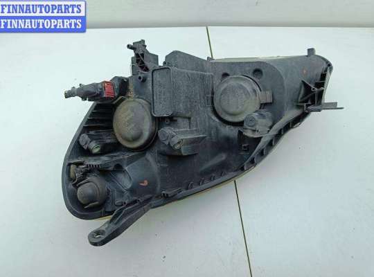 купить Фара правая на Opel Zafira B (2004-2014)