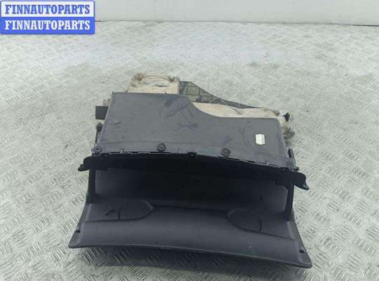 купить Бардачок на Volkswagen Passat B5