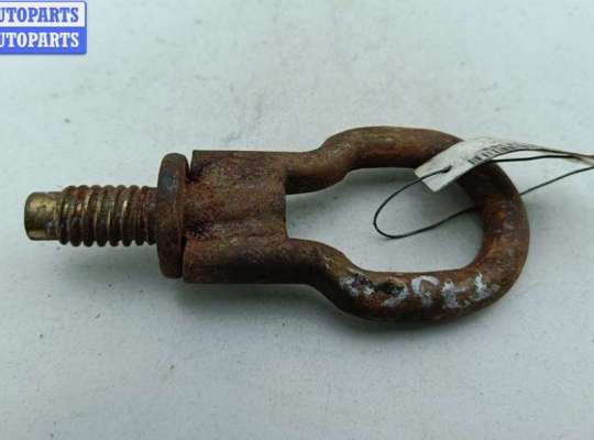 Крюк буксировочный