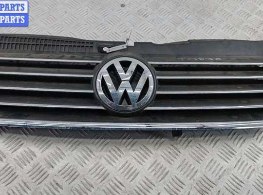 Купить Решетка радиатора на Volkswagen Passat B5+ (GP) Решетка радиатора VG2768099 на Volkswagen Passat B5+ (GP)