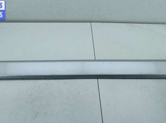 купить Молдинг двери передней левой на Citroen C5 (2001-2008)