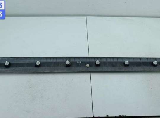 купить Молдинг двери передней левой на Citroen C5 (2001-2008)