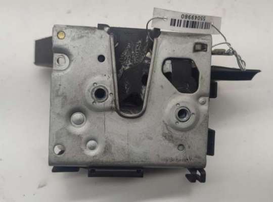 купить Замок двери задней левой на Audi A4 B5 (1994-2001)