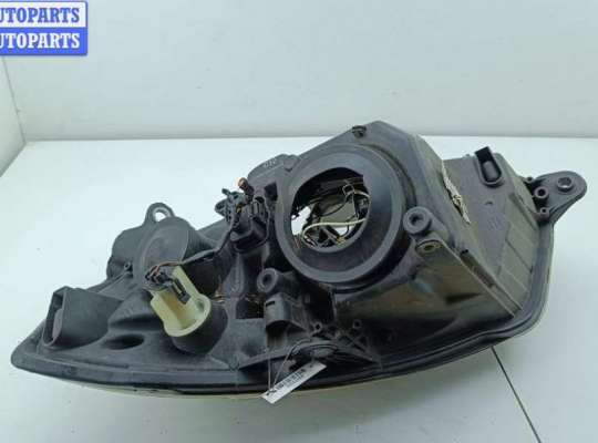 купить Фара правая на Skoda Fabia mk2 (5J) 2007-2014